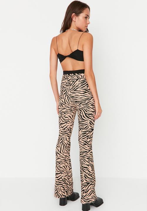 Trendyol - Printed straight trousers - camel