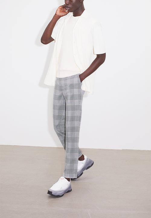 H&M - Slim fit trousers - grey/checked