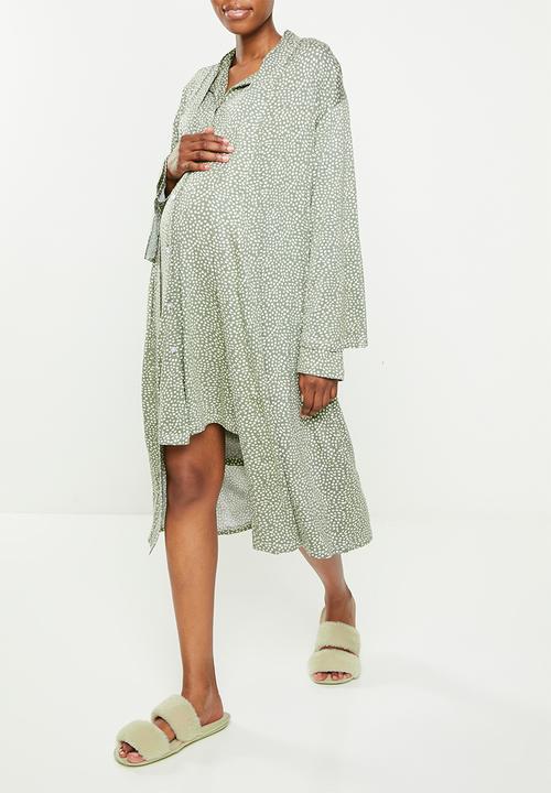 Superbalist - Maternity recovery sleep robe - sage spot
