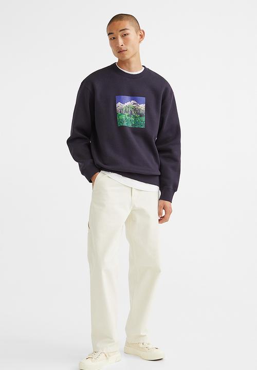 H&M - Relaxed fit sweatshirt - dark blue/head for the hills