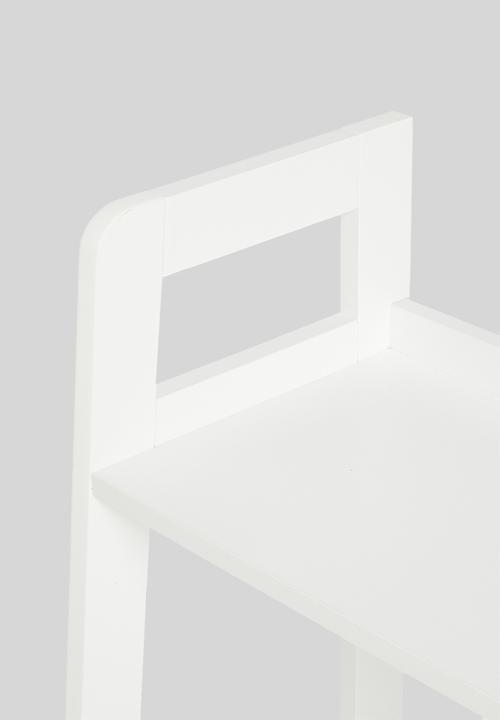 Sixth Floor - Ellie 3 layer shelves - white