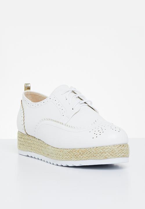 Superbalist - Ava brogue - white