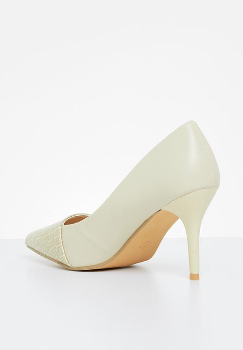 Superbalist - Phoenix court heel - natural