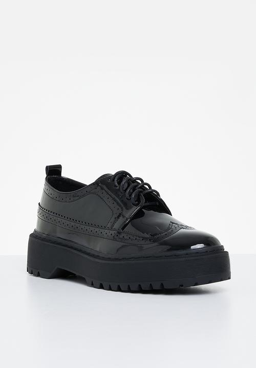 Superbalist - Ava brogue - black