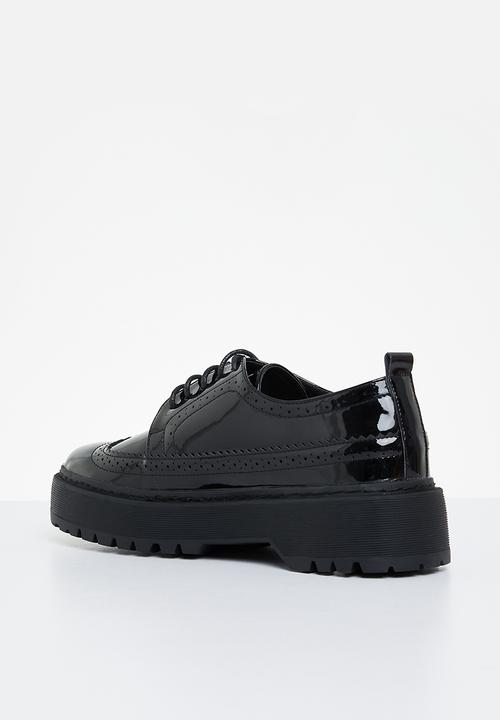 Superbalist - Ava brogue - black