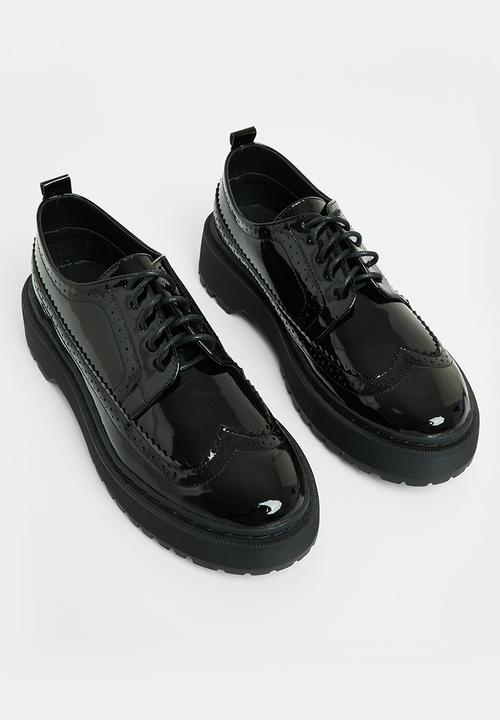 Superbalist - Ava brogue - black