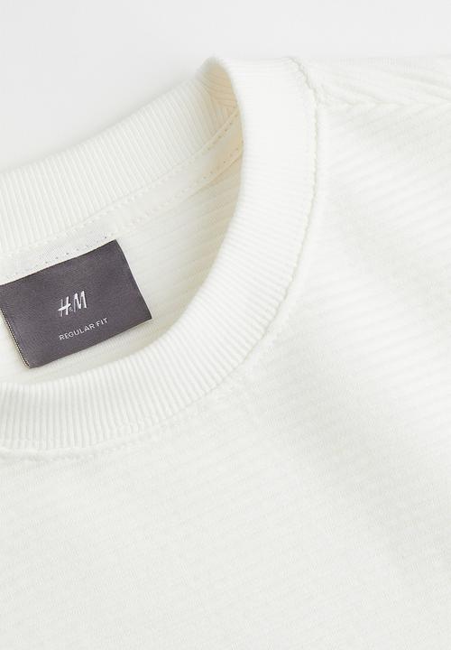 H&M - Regular fit ribbed sweatshirt - white