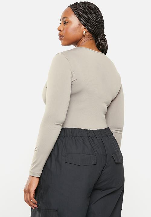 Trendyol - Plus cutout detail bodysuit - beige