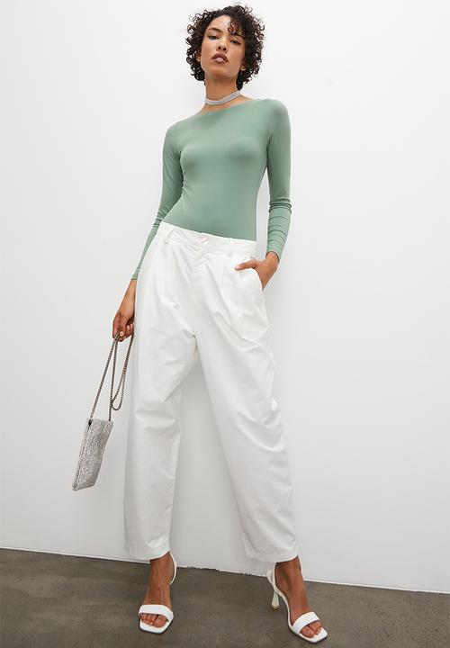 Superbalist - Long sleeve boat neck bodysuit - smoked sage