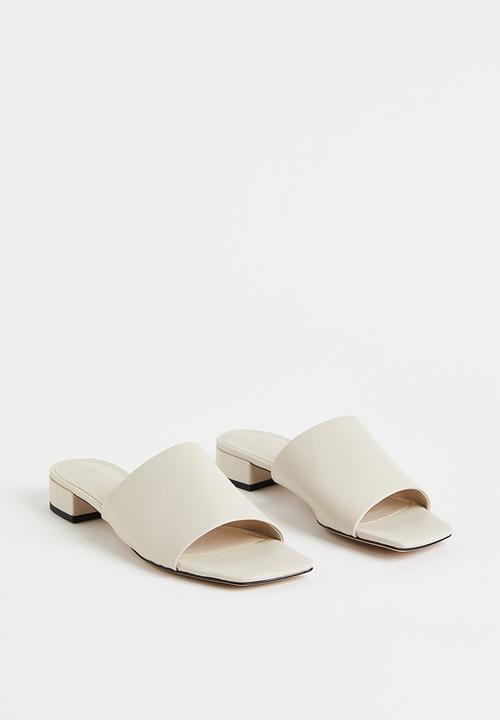 H&M - Slides - natural white
