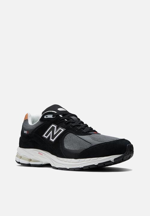 New Balance  - 2002R - heritage - black