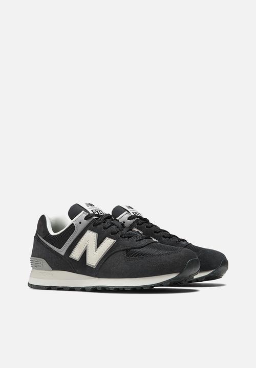 New Balance  - 574 v2 - black (001)