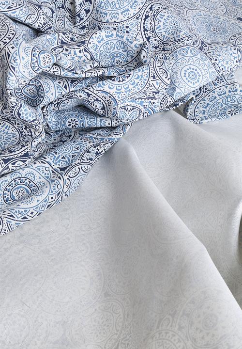 Hertex Haus - Zola Table Cloth