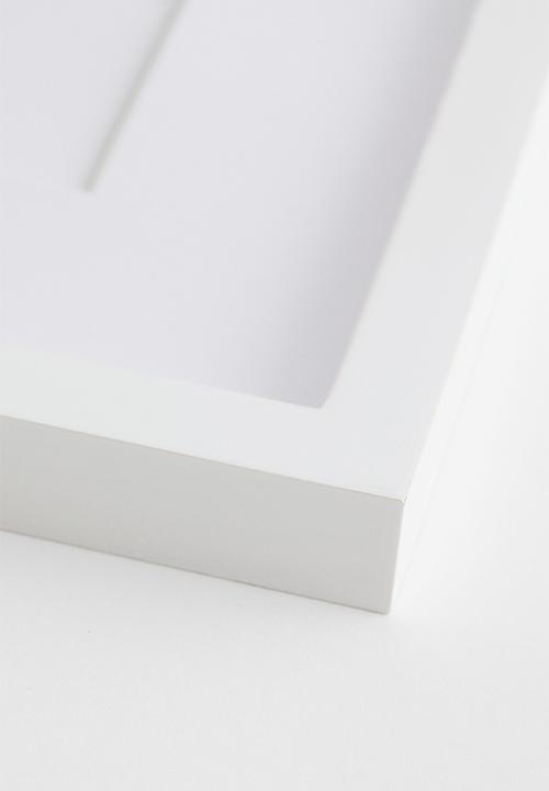 H&M - Wooden frame - white