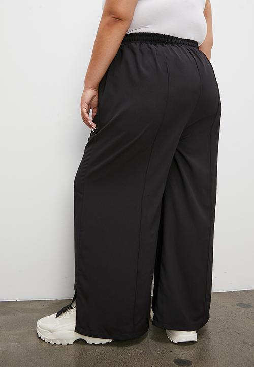 Blake - Side slit wide leg - black