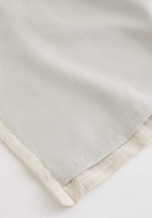 H&M - 2-pack blackout curtains - white