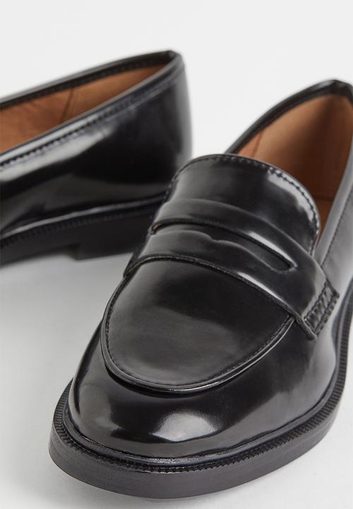 H&M - Snaffle-trim loafers - black 