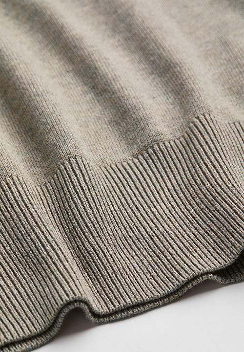 H&M - Fine-knit polo-neck jumper - greige