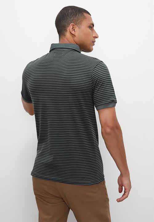 Lark & Crosse - Regular fit pique striped golfer - navy