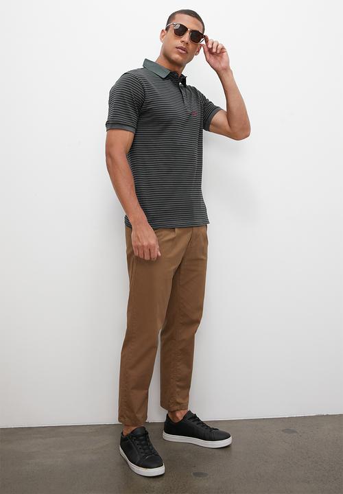 Lark & Crosse - Regular fit pique striped golfer - navy