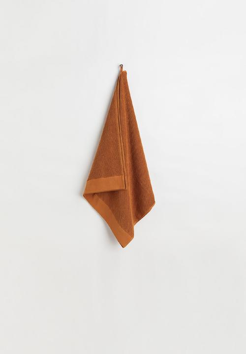 H&M - Cotton terry bath towel - brown