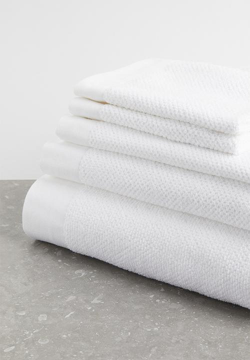 H&M - Cotton terry bath towel - white 