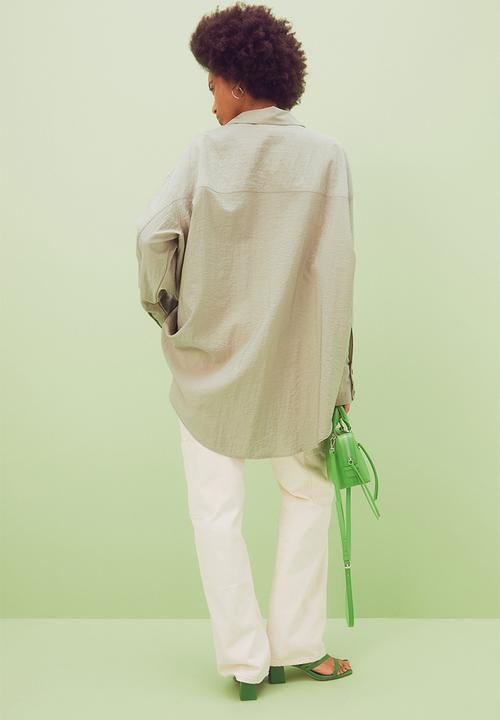 H&M - Oversized shirt - green beige