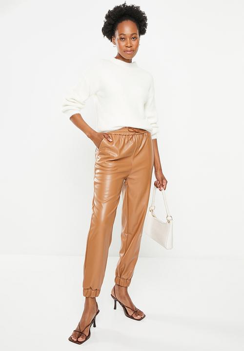 dailyfriday - Pu jogger - tan
