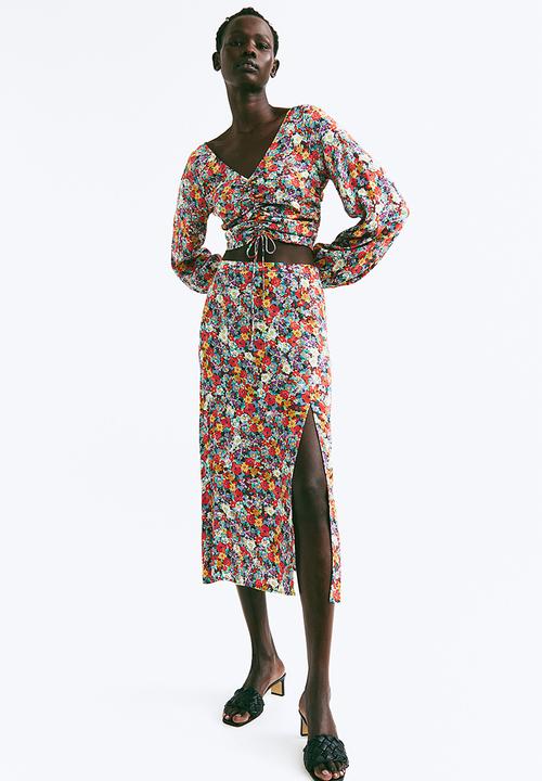 H&M - Viscose skirt - red/floral