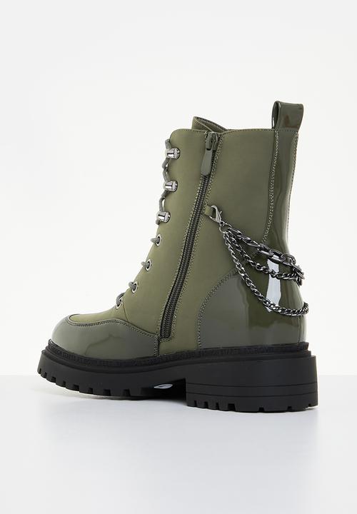 Miss Black - Cure 1 biker boot - olive
