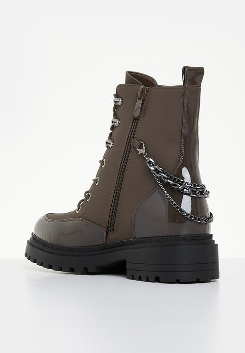 Miss Black - Cure1 biker boot - chocolate