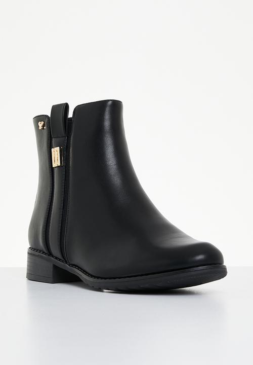 Butterfly Feet - Huda 10 ankle boot - black