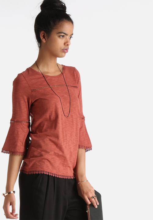 Vero Moda - Gezy Flared Top