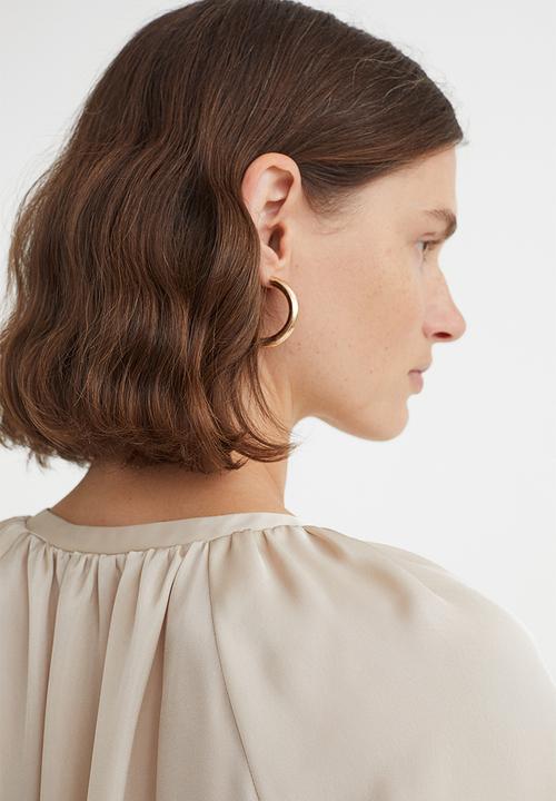 H&M - Short-sleeved tie-detail blouse - light beige