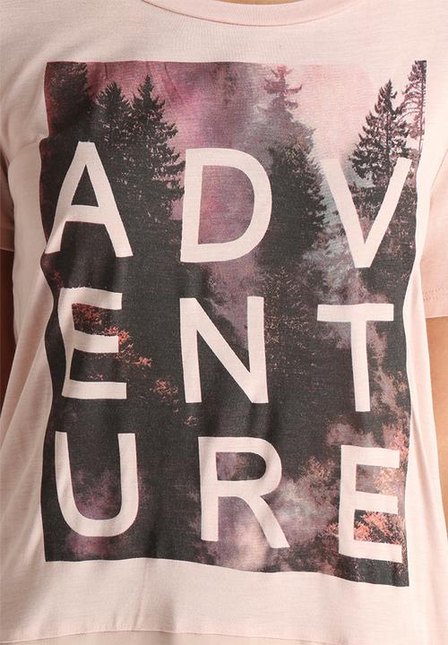 Vero Moda - Adventure Print Tee