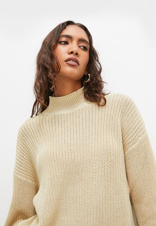 Superbalist - Lofty funnel neck - ecru