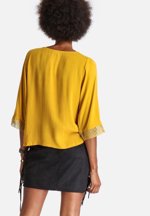 Jacqueline de Yong - Regard 3/4 Lace Top