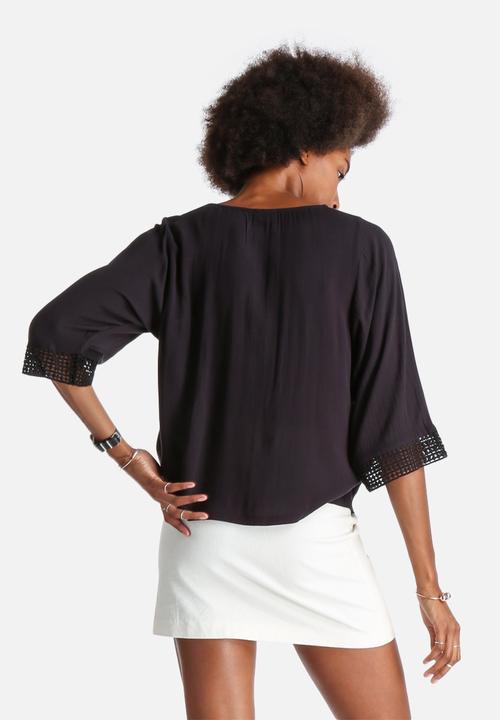 Jacqueline de Yong - Regard 3/4 Lace Top