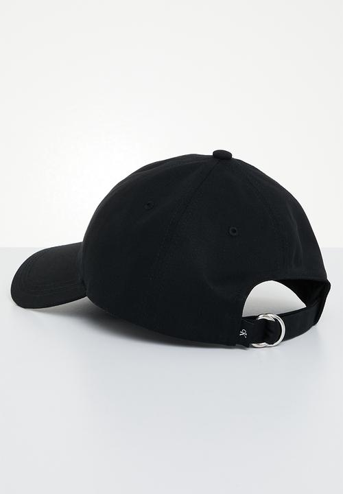Calvin Klein - Institutional cap-black