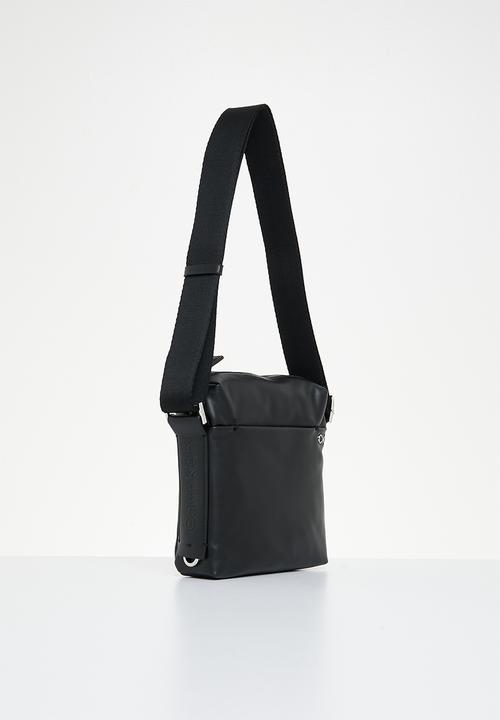 Calvin Klein - Ck soft reporter - black