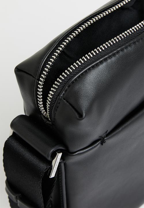 Calvin Klein - Ck soft reporter - black