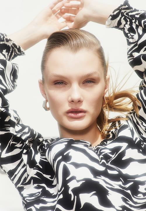 H&M - Patterned balloon-sleeved blouse - black/zebra print