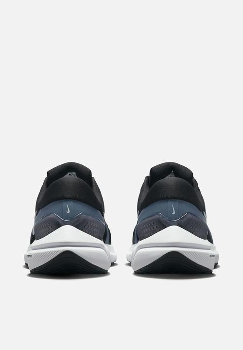 Nike - Air Zoom Vomero 16