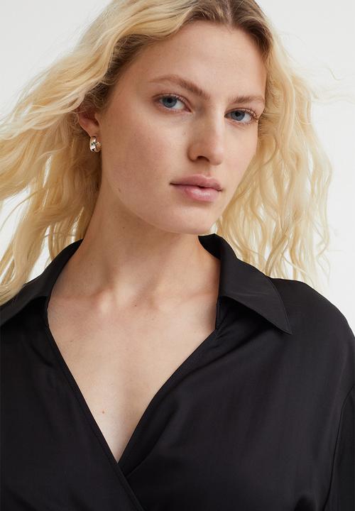 H&M - Satin wrapover shirt dress - black