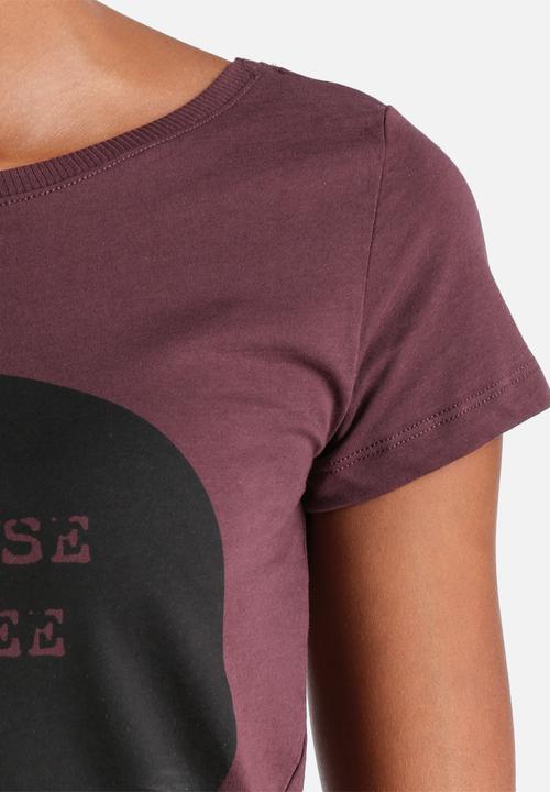 Jacqueline de Yong - Chicago Tee