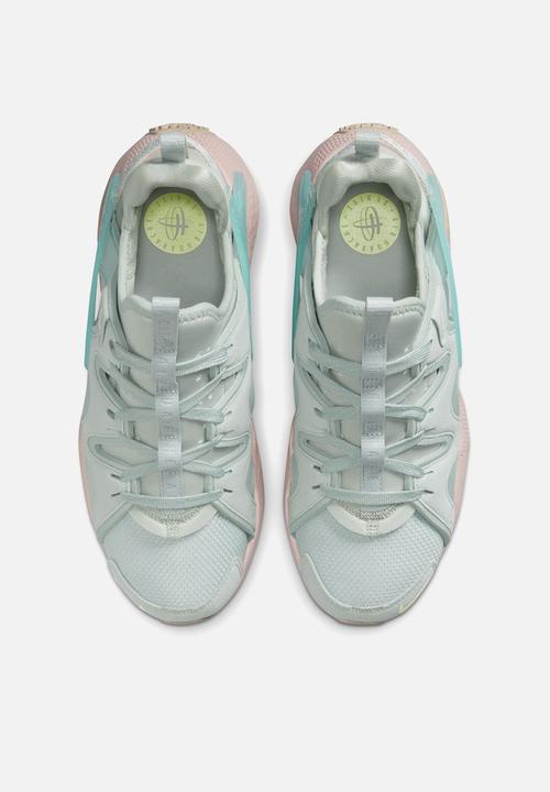 Nike - Nike Air Huarache Craft