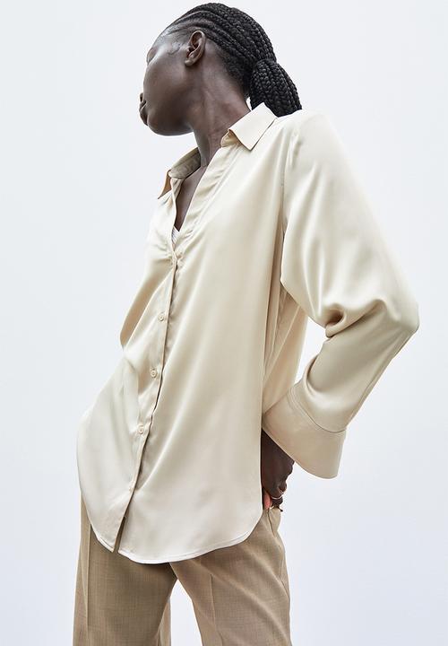 H&M - V-neck blouse - light beige