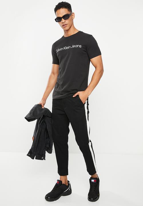 Calvin Klein - Core institutional logo slim tee-  black