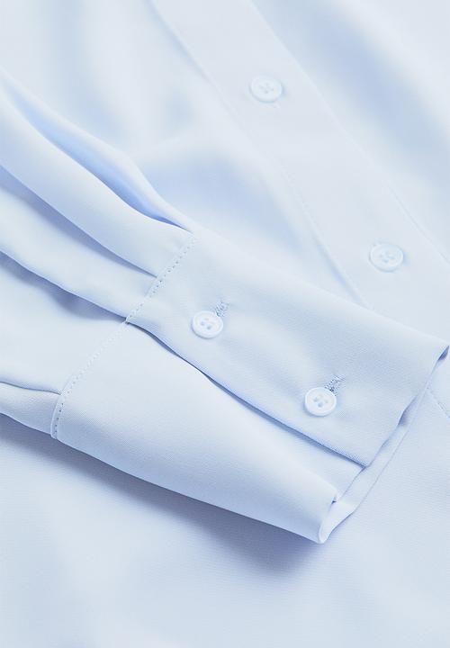 H&M - Pointed-collar shirt - light blue