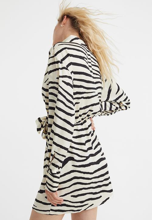 H&M - Satin wrapover shirt dress - cream/zebra print